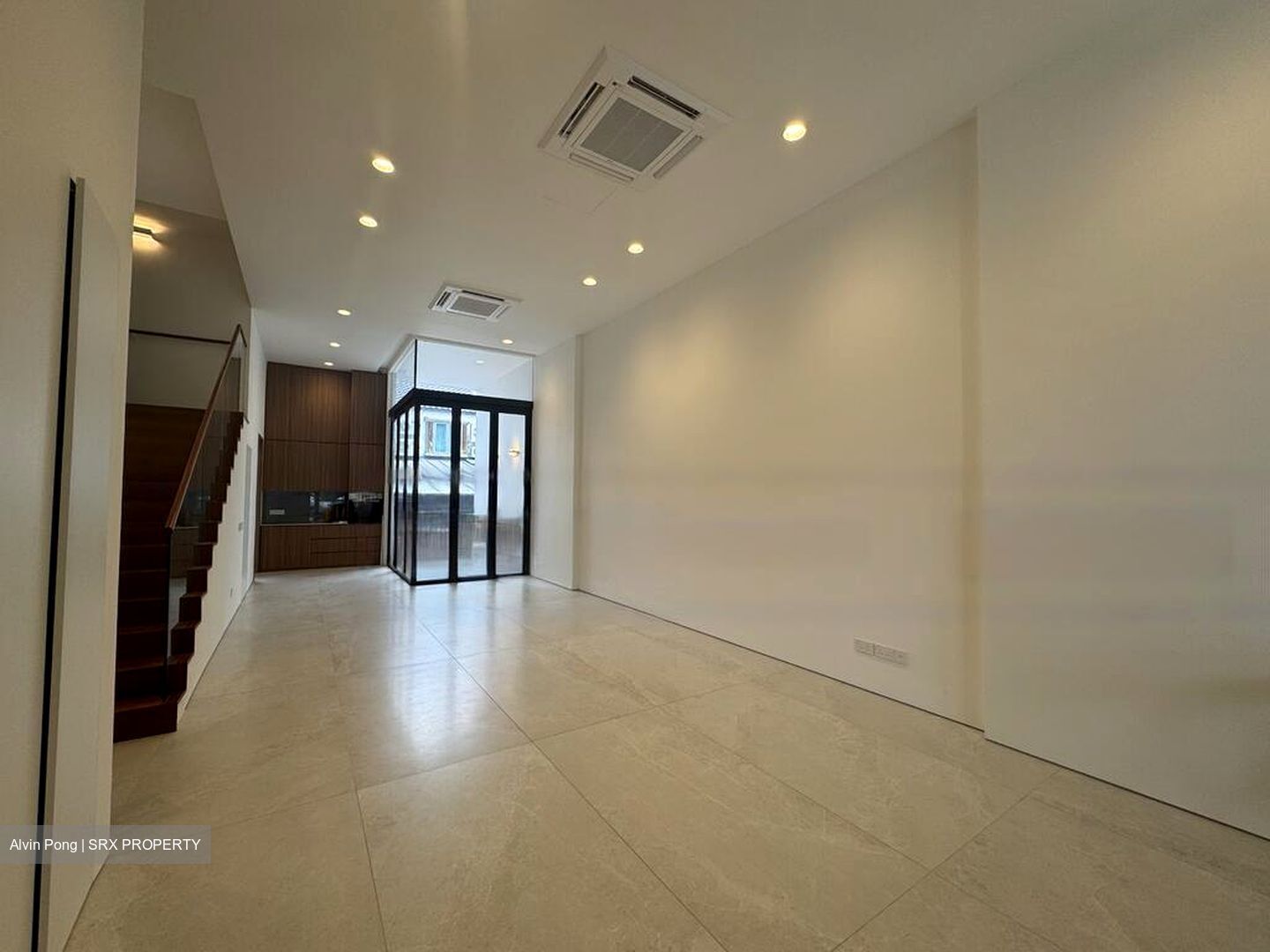 MARIA AVENUE (D15), Terrace #464293821